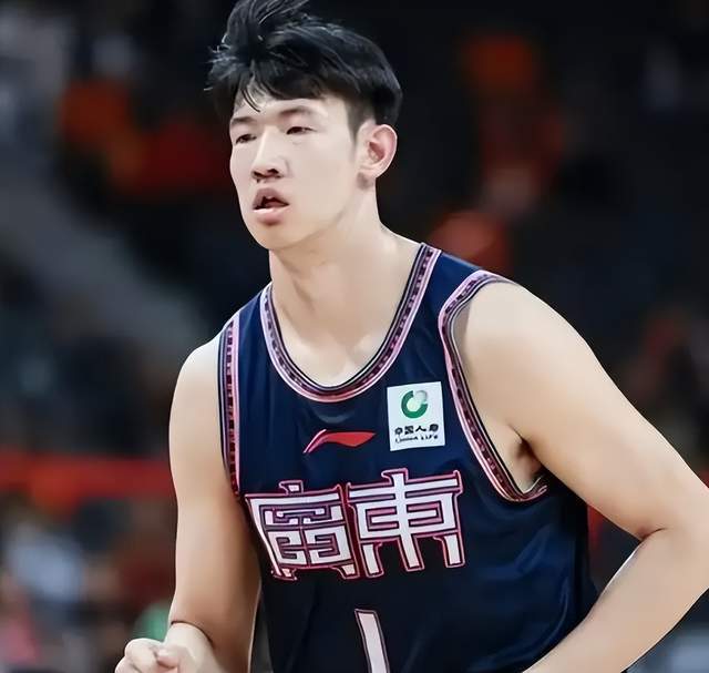 MK体育登录入口-广东队冲前4，崔永熙吐槽，萨林杰复出，黄明依或走人，杜锋真难